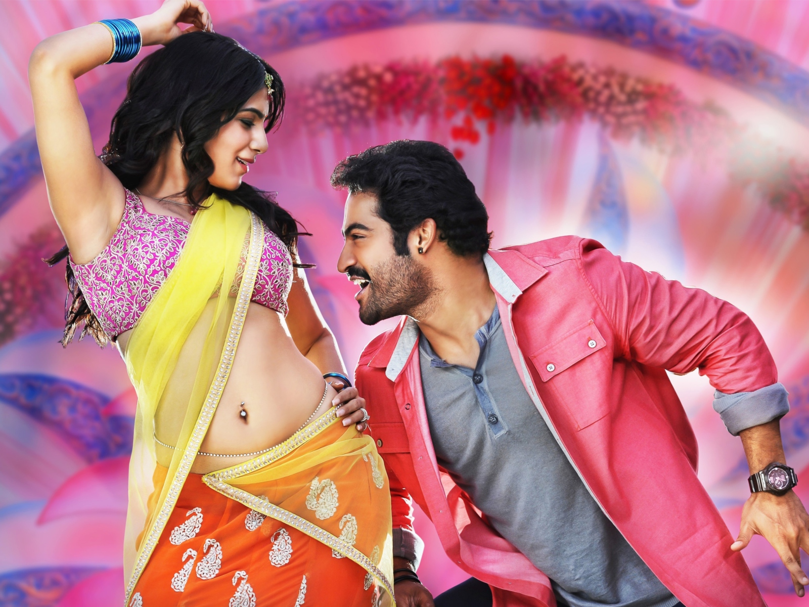 Fondo de pantalla Ramayya Vasthavayya Telugu Movie 1600x1200