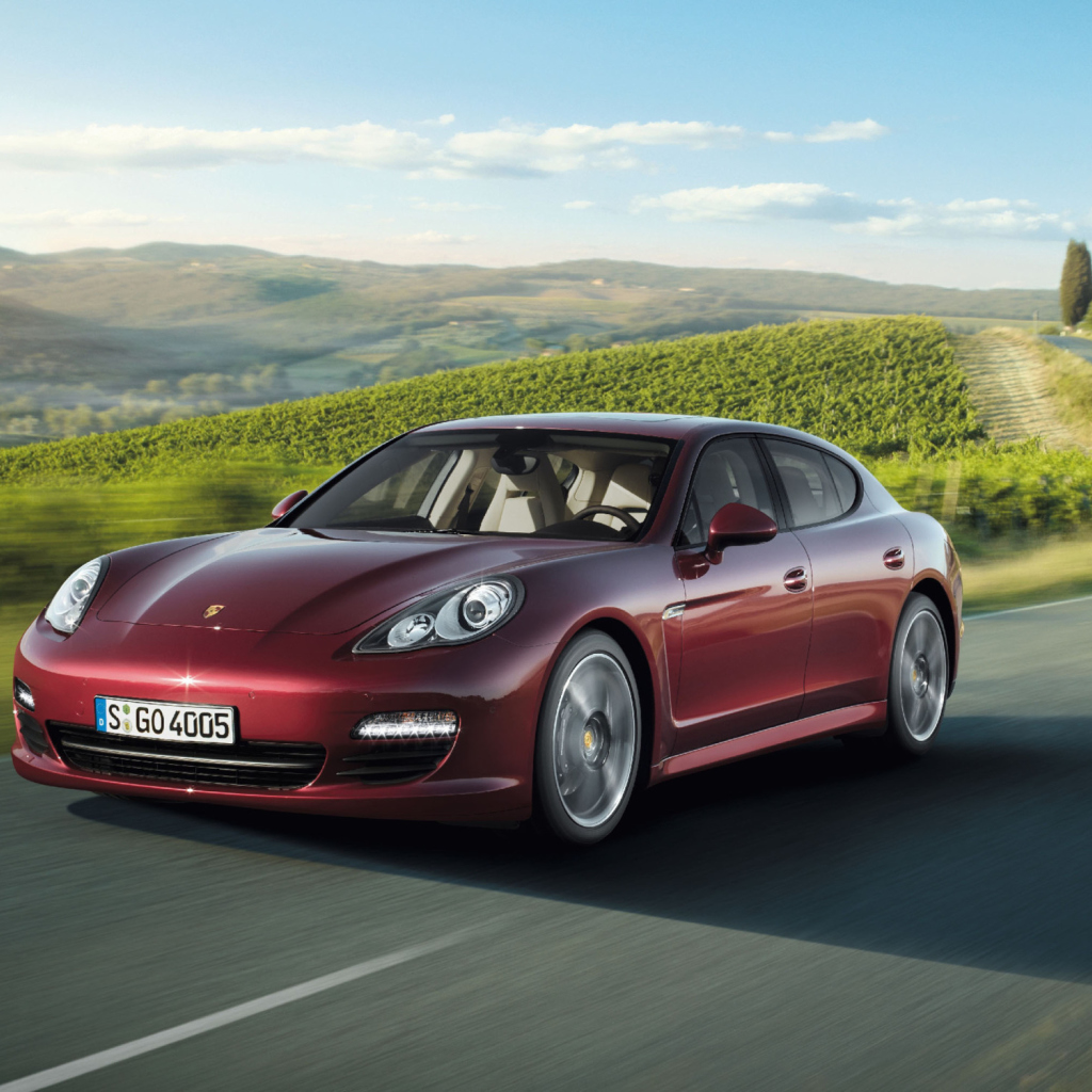 Porsche Panamera V6 wallpaper 1024x1024