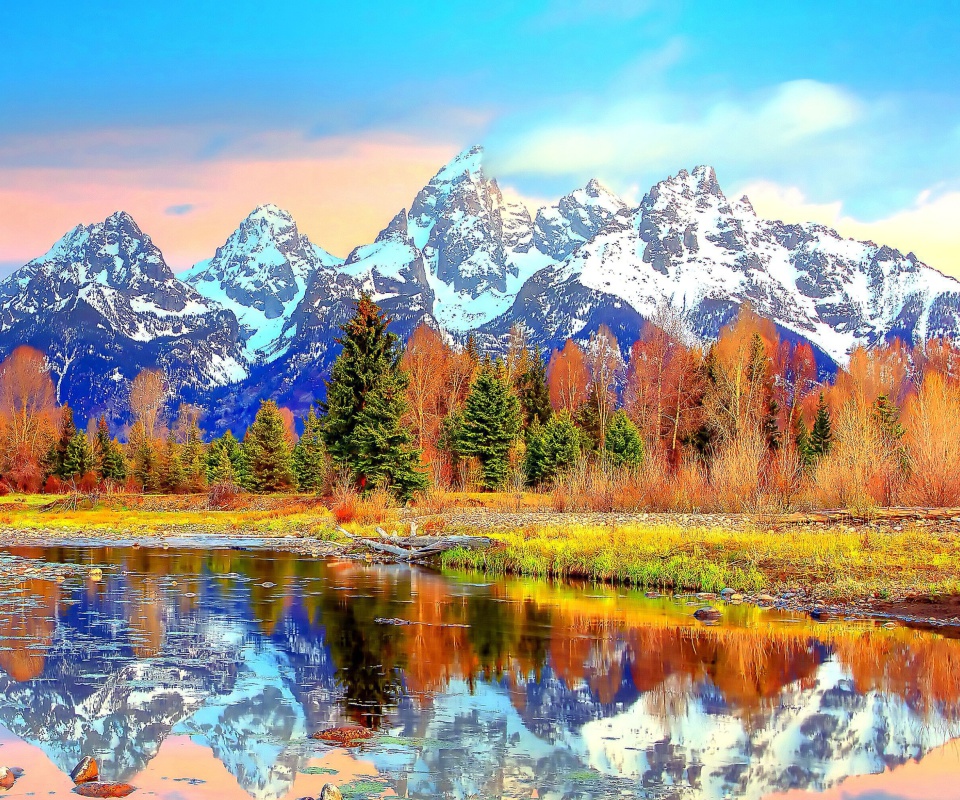 Fondo de pantalla Lake with Amazing Mountains in Alpine Region 960x800