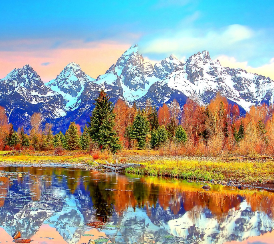 Lake with Amazing Mountains in Alpine Region screenshot #1 960x854