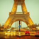 Обои Beautiful Paris At Night 128x128