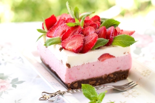 Strawberry Cake Background for Android, iPhone and iPad