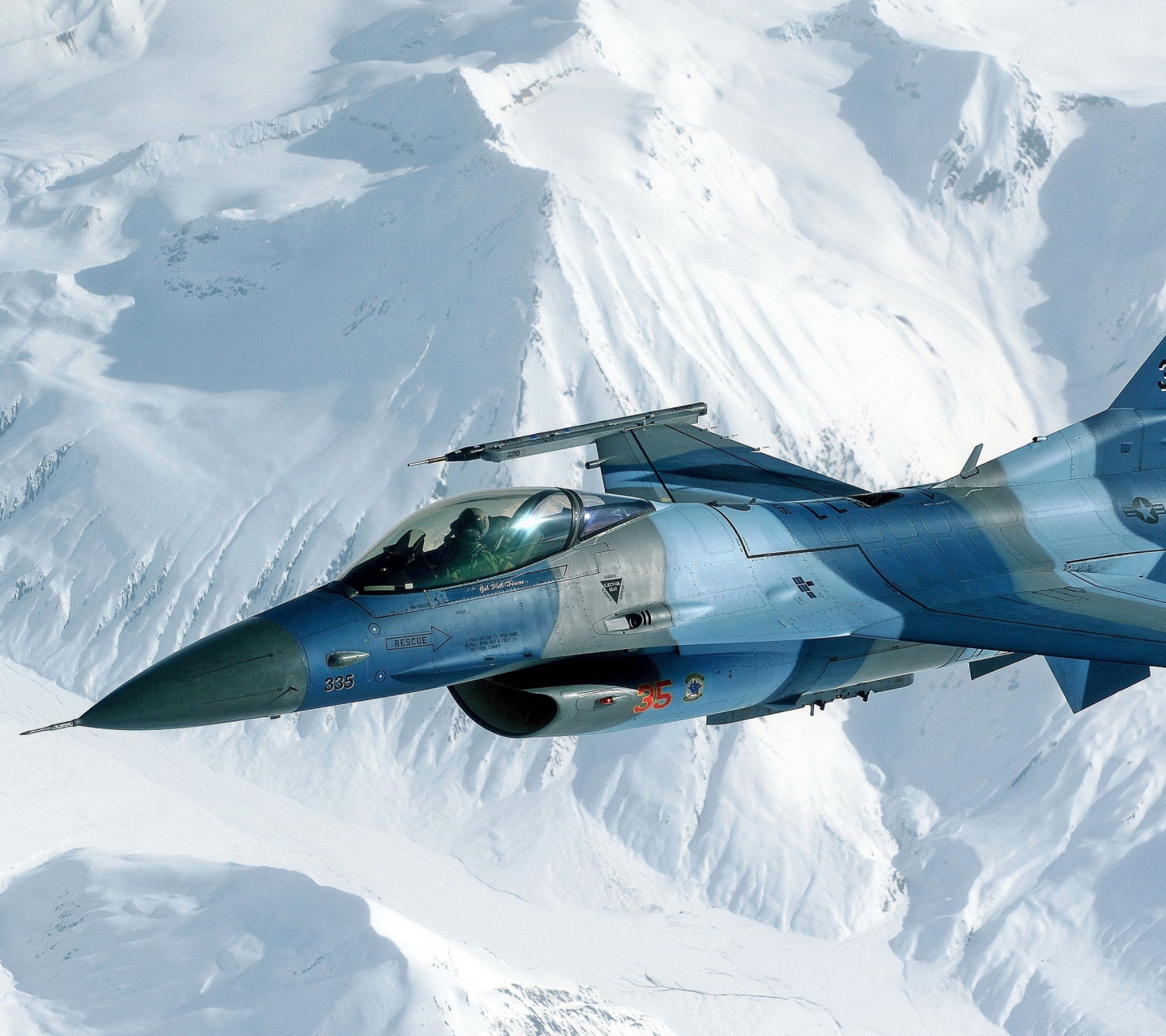 Fondo de pantalla F-16 Fighting Falcon 1440x1280