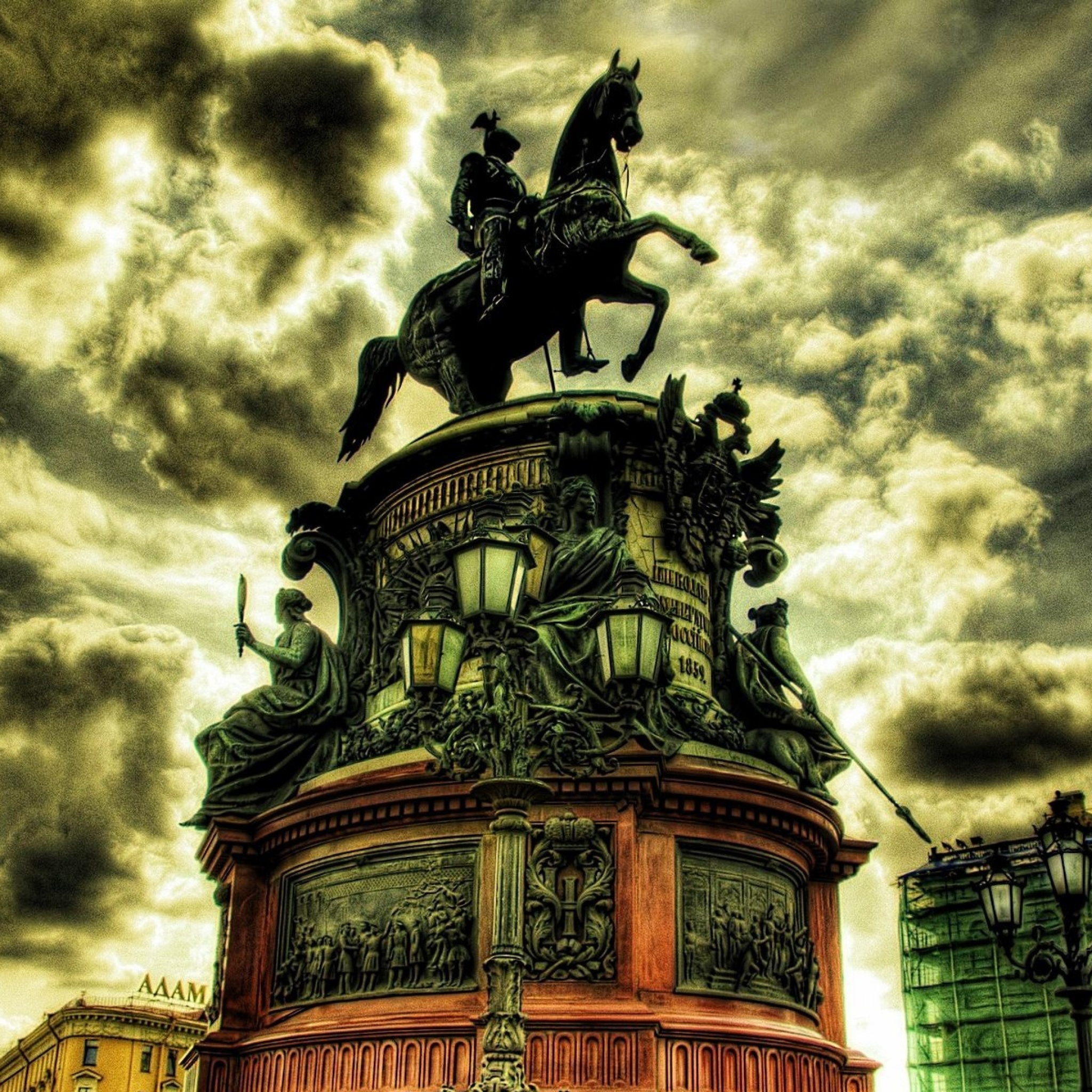 Fondo de pantalla Monument to Nicholas I in Saint Petersburg 2048x2048