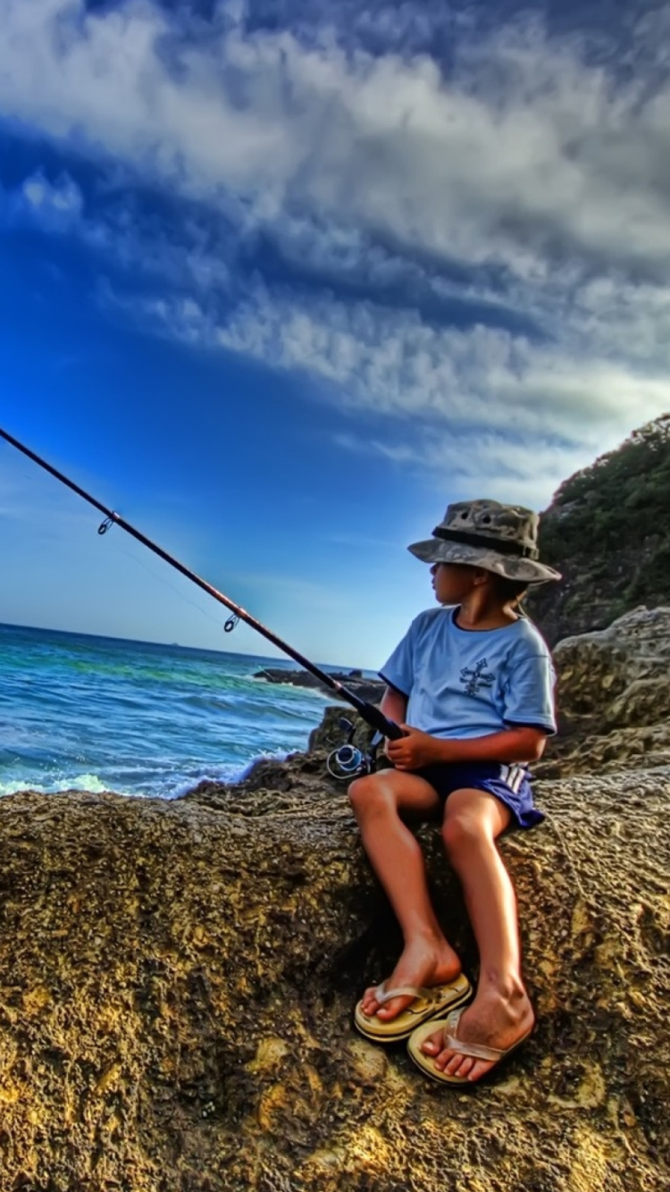 Young Boy Fishing screenshot #1 750x1334