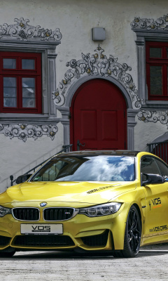 Fondo de pantalla BMW M4 F82 GTS 240x400