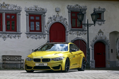 Screenshot №1 pro téma BMW M4 F82 GTS 480x320