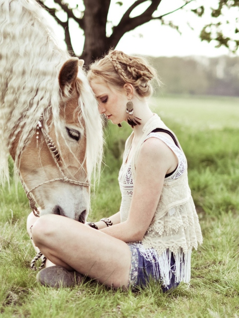Blonde Girl And Her Horse wallpaper 480x640