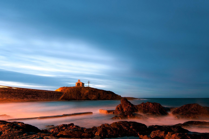 Sea and Church wallpaper