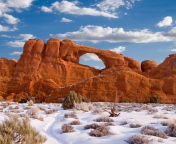 Red Canyon And Snow wallpaper 176x144