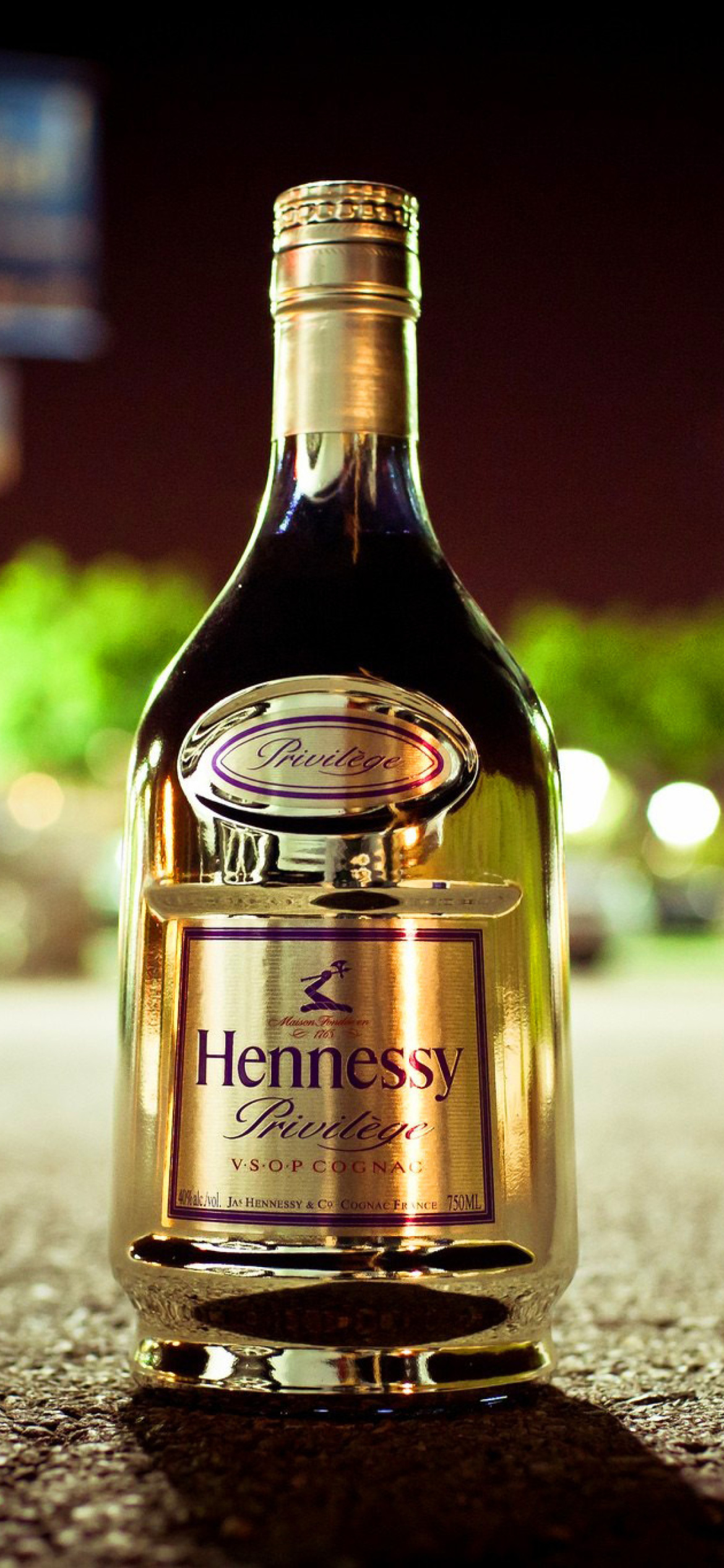 Das Hennessy Cognac VSOP Wallpaper 1170x2532