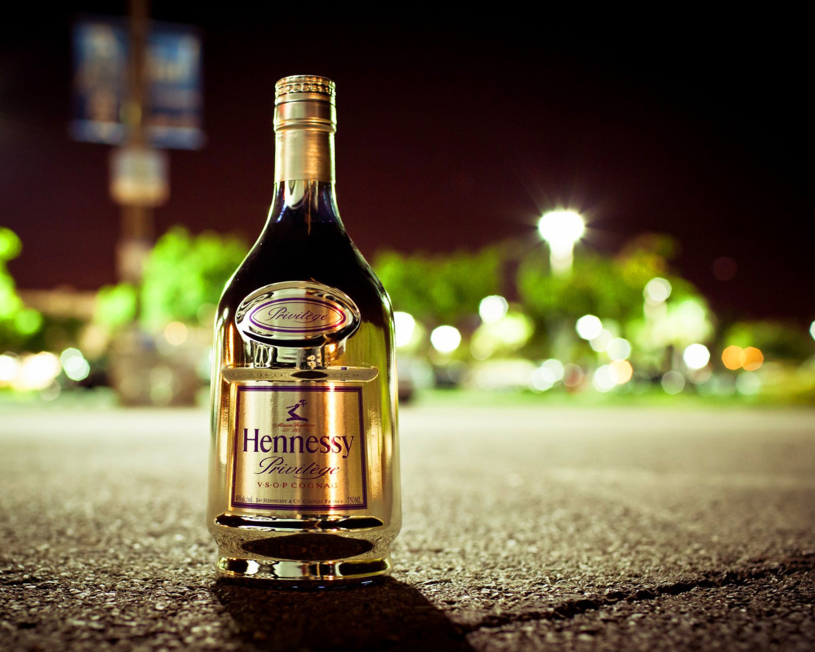 Hennessy Cognac VSOP wallpaper 1600x1280