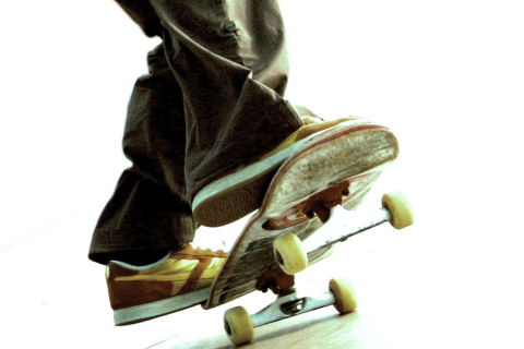 Fondo de pantalla Skateboard 480x320