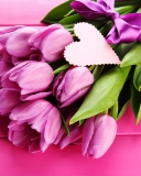 Das Purple Tulips Bouquet Is Love Wallpaper 128x160