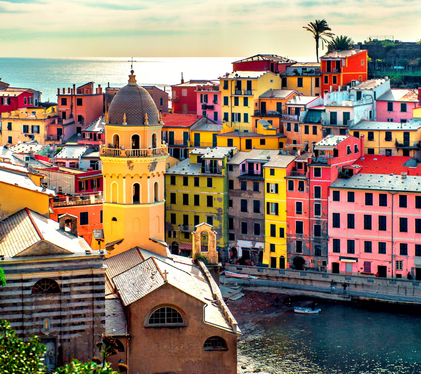 Fondo de pantalla Colorful Italy City 1440x1280