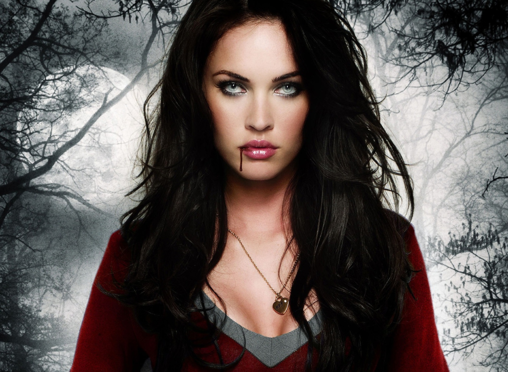 Megan Fox In Jennifer's Body wallpaper 1920x1408