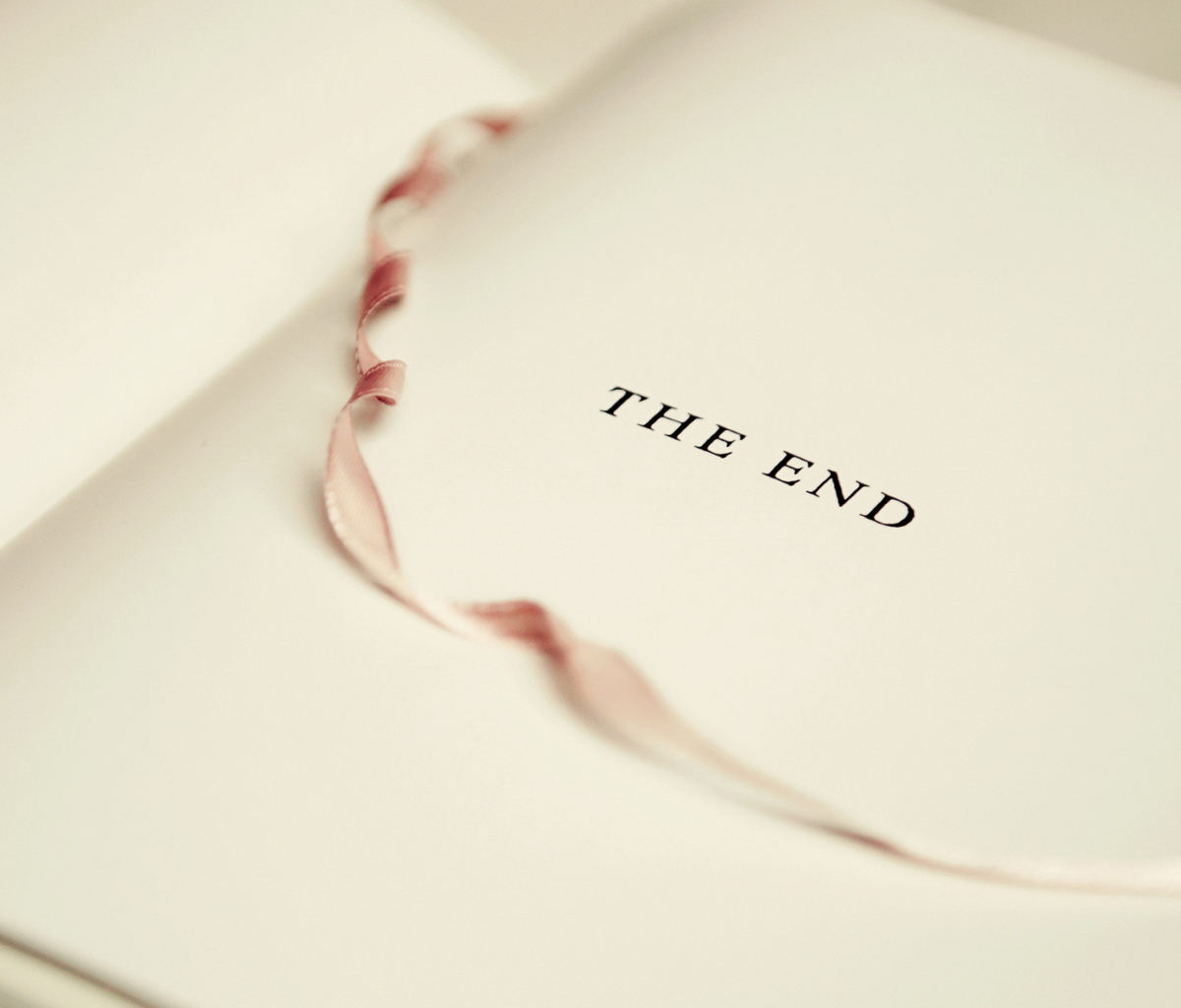 Fondo de pantalla The End Of Book 1200x1024