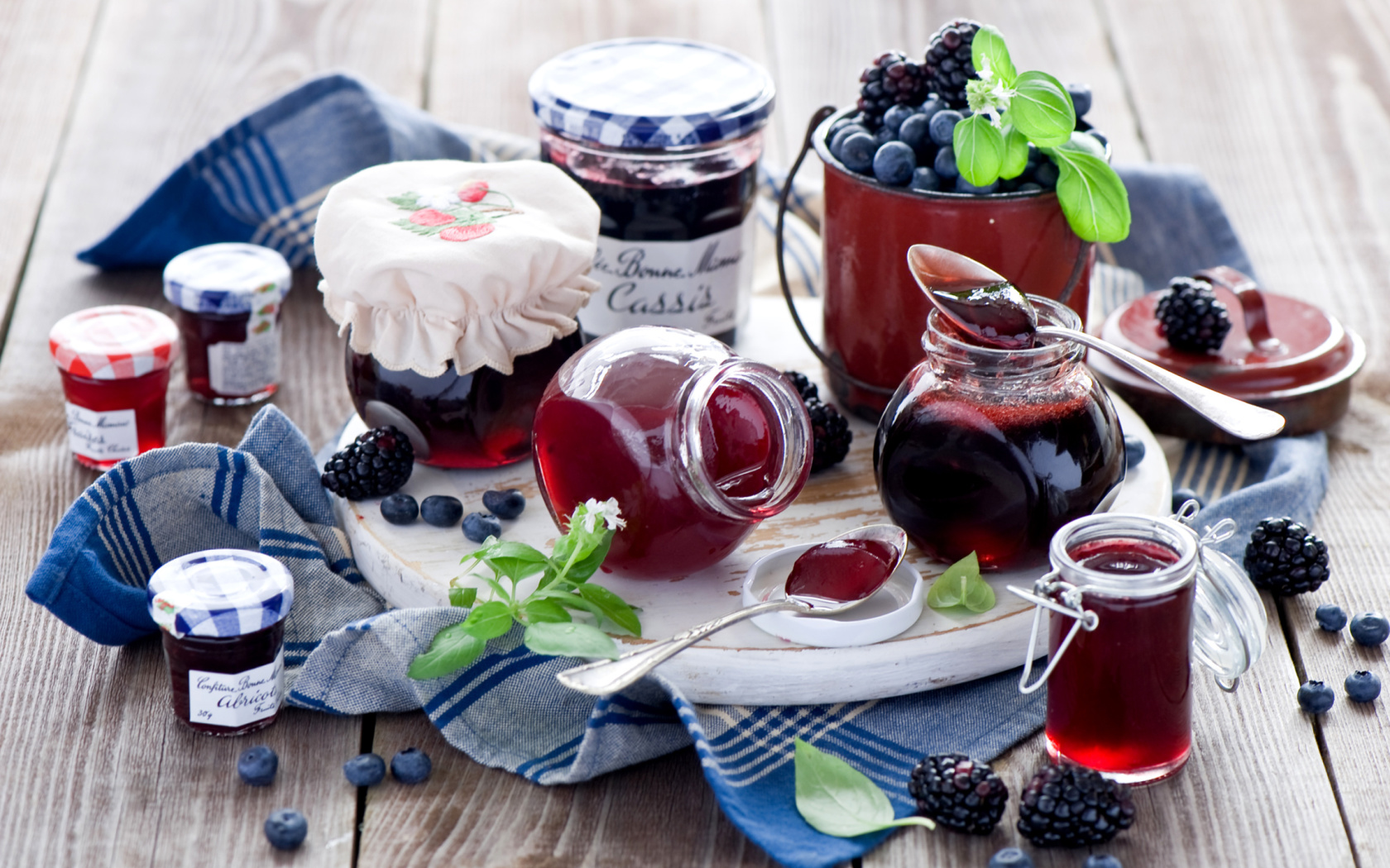 Fondo de pantalla Blueberries and Blackberries Jam 1680x1050