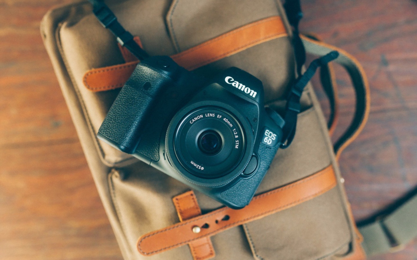 Das Canon EOS 6D Wallpaper 1440x900