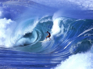 Water Waves Surfing wallpaper 320x240
