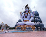 Lord Shiva in Mount Kailash wallpaper 176x144