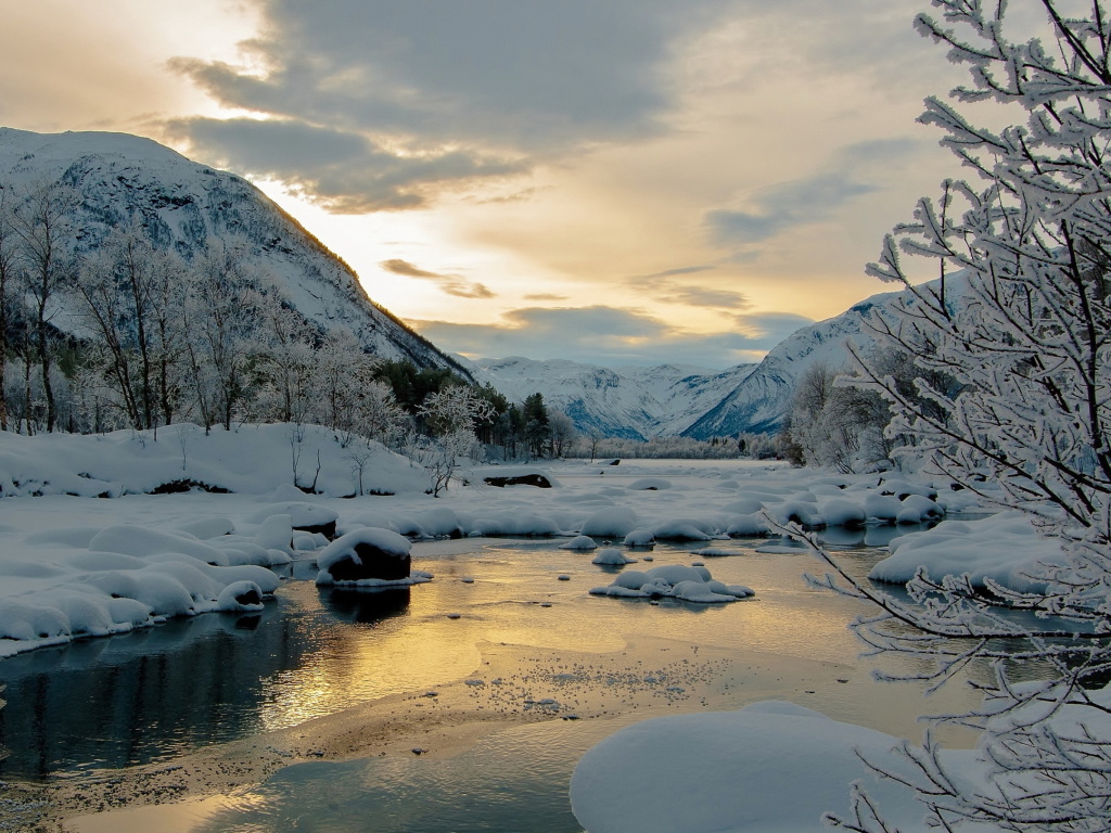 Winter Outdoor Image screenshot #1 1024x768