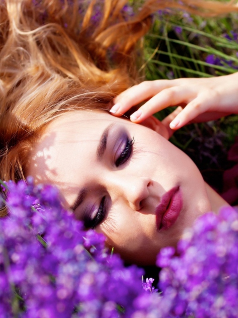 Lavender Portrait screenshot #1 480x640
