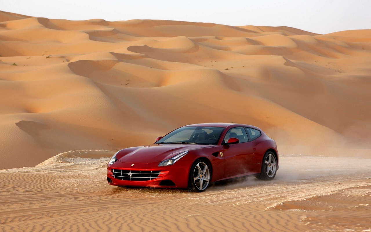 Ferrari FF in Desert screenshot #1 1280x800