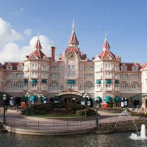 Screenshot №1 pro téma Disneyland Paris Castle Hotel 208x208