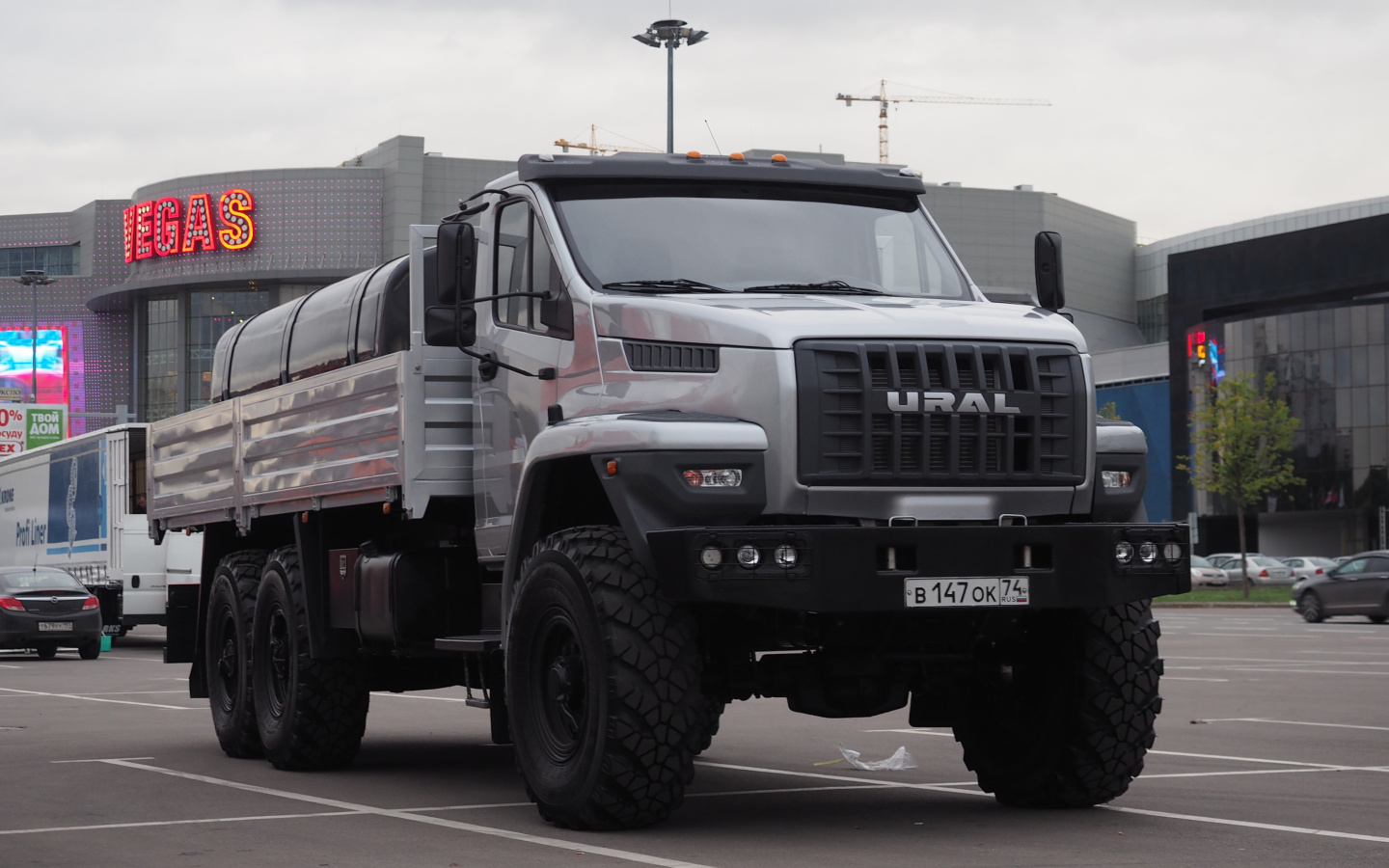 Fondo de pantalla Ural Next Flatbed Truck 1440x900
