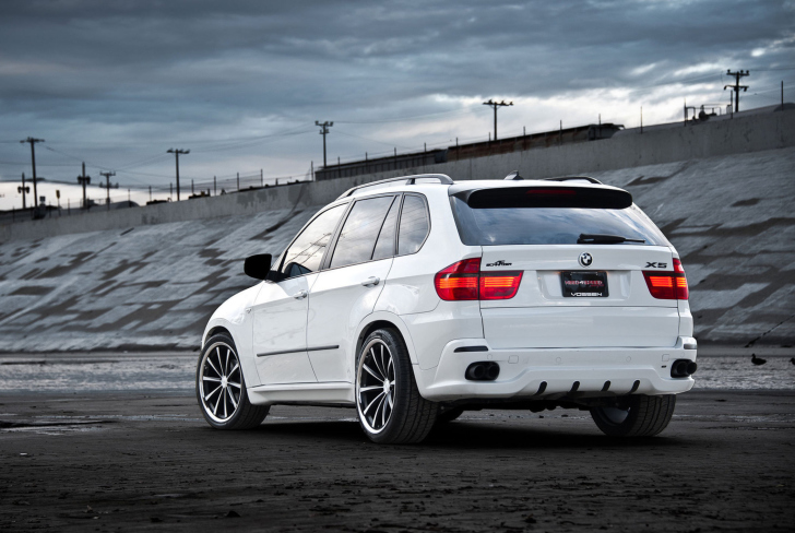 Fondo de pantalla White BMW X5