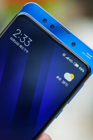 Обои Xiaomi Mi Mix 3 Android with 24 Megapixel Camera 320x480
