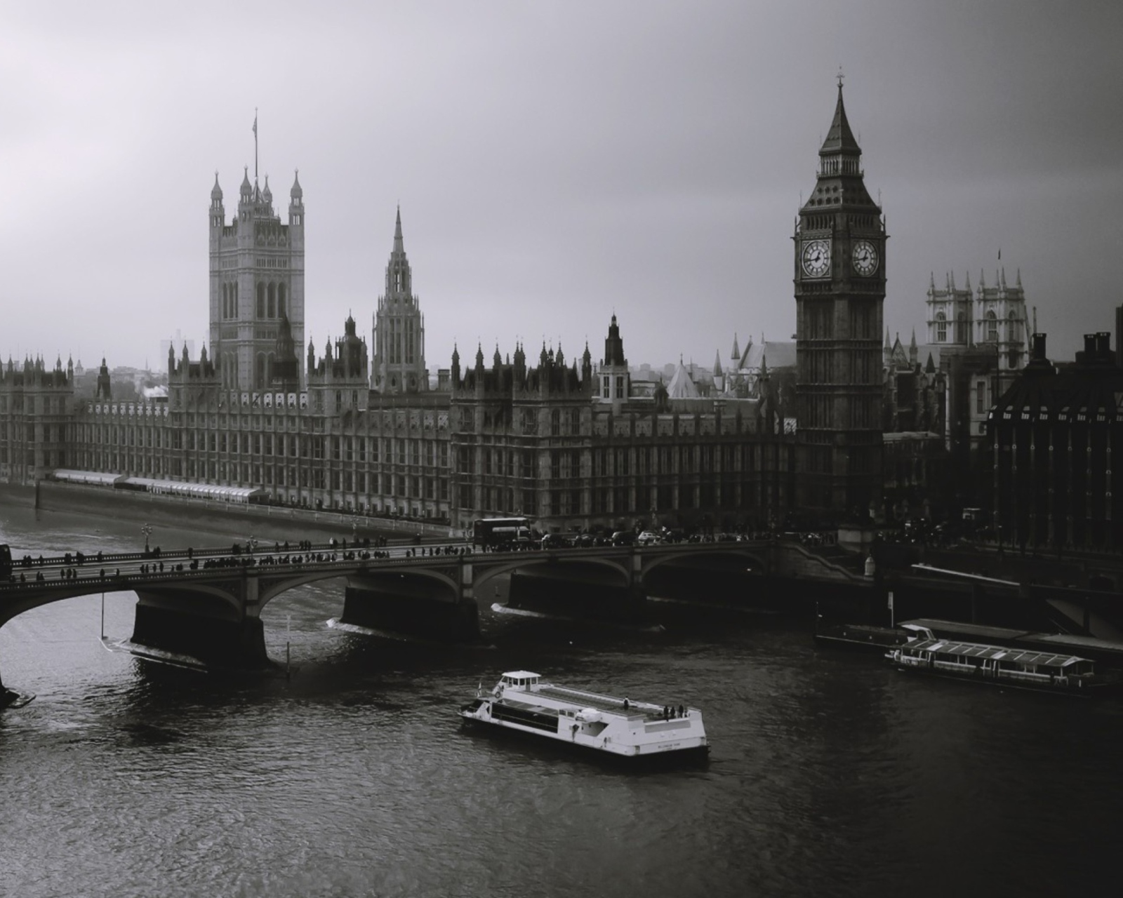 Screenshot №1 pro téma London Black And White 1600x1280