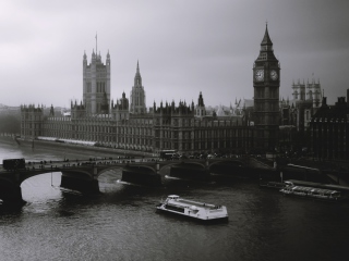 London Black And White wallpaper 320x240