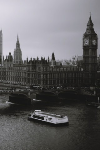 Fondo de pantalla London Black And White 320x480