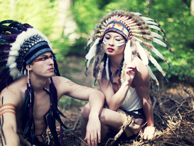 Обои Indian Feather Hat 640x480