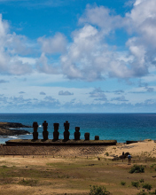 Easter Island Statues wallpaper 176x220
