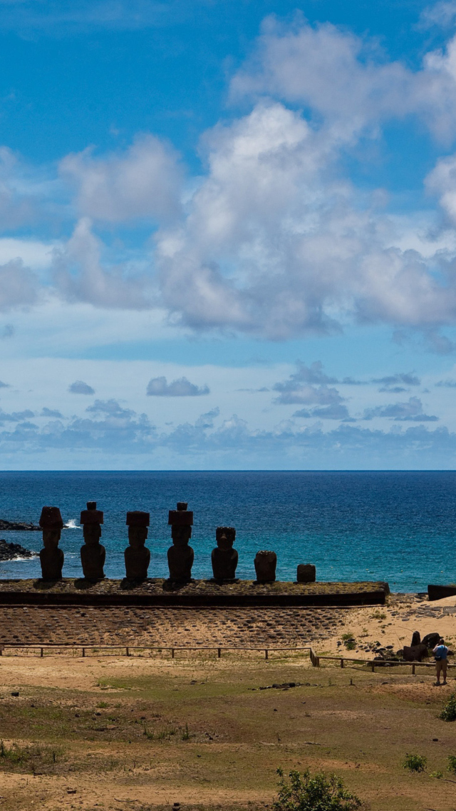 Easter Island Statues wallpaper 640x1136
