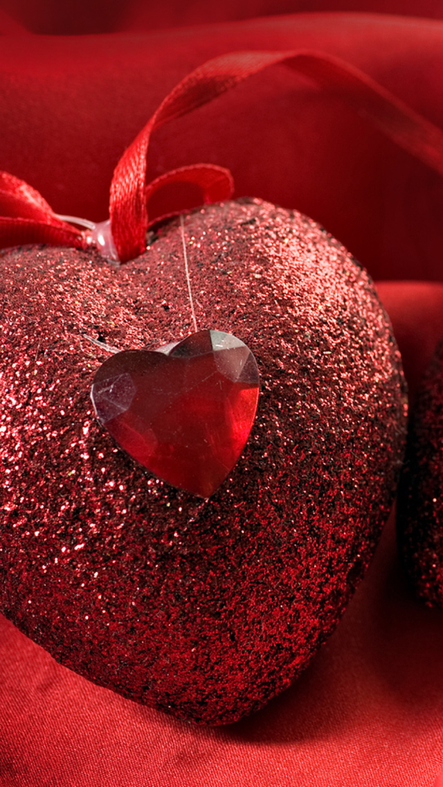 Das Hot Red Hearts Wallpaper 640x1136