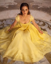 Das Emma Watson in Beauty and the Beast Wallpaper 176x220