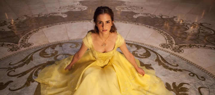 Fondo de pantalla Emma Watson in Beauty and the Beast 720x320