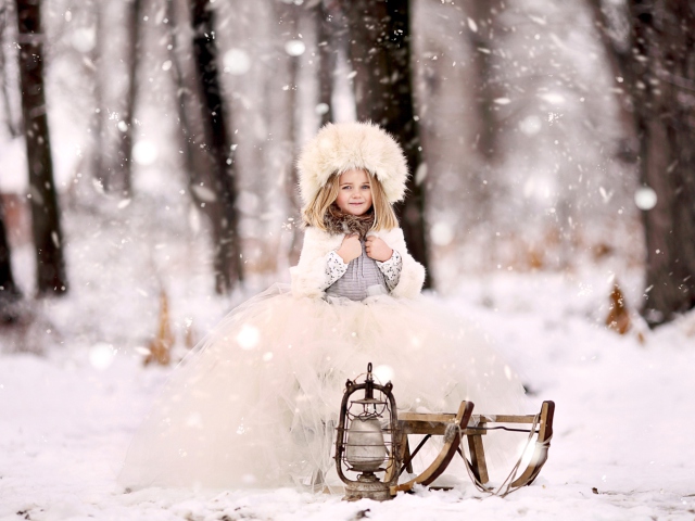 Snow Princess wallpaper 640x480