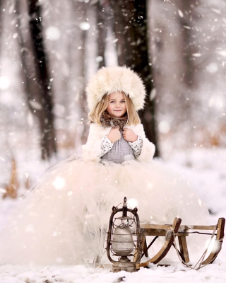 Snow Princess - Obrázkek zdarma pro Nokia C5-05