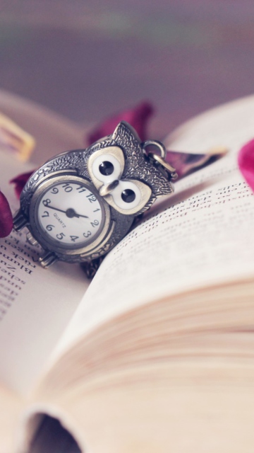 Fondo de pantalla Vintage Owl Watch And Book 360x640