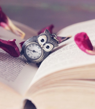 Vintage Owl Watch And Book - Fondos de pantalla gratis para iPhone SE