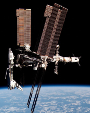 Обои International Space Station 176x220