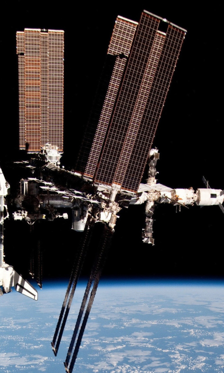 International Space Station screenshot #1 768x1280