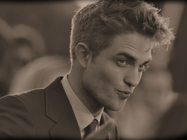 Screenshot №1 pro téma Robert Pattinson 640x480