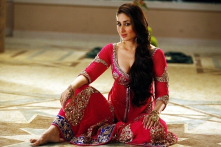 Kareena Kapoor In Agent Vinod Background for Android, iPhone and iPad