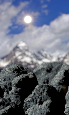 Rocks And Sun screenshot #1 240x400